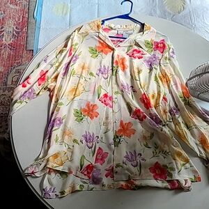 1X floral blouse Nexx Woman 100% Silk